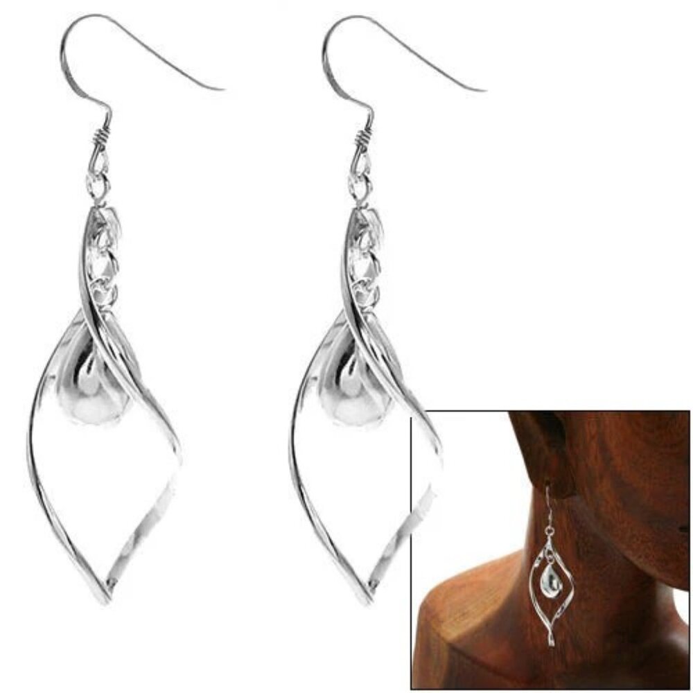 Charming Sterling Silver Twisting Leaf Shaped Hoo… - image 1